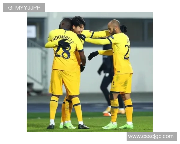 足球明星高清头像男士精选展示尽显风采与魅力让你领略足球世界的风云人物