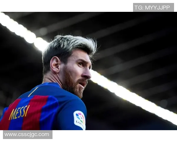 足球明星成名之路揭秘从青涩少年到全球偶像的成长历程